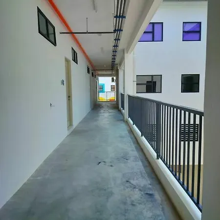 Ifs Soho Basic Homestay Entire Home Seri Iskandar Exterior photo