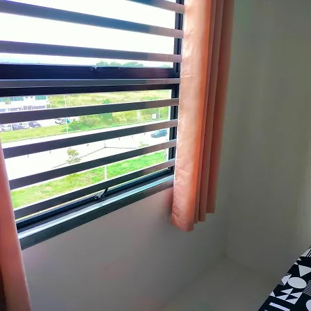Ifs Soho Basic Homestay Entire Home Seri Iskandar Exterior photo