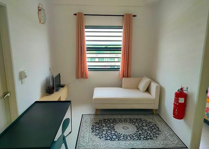 Ifs Soho Basic Homestay Entire Home